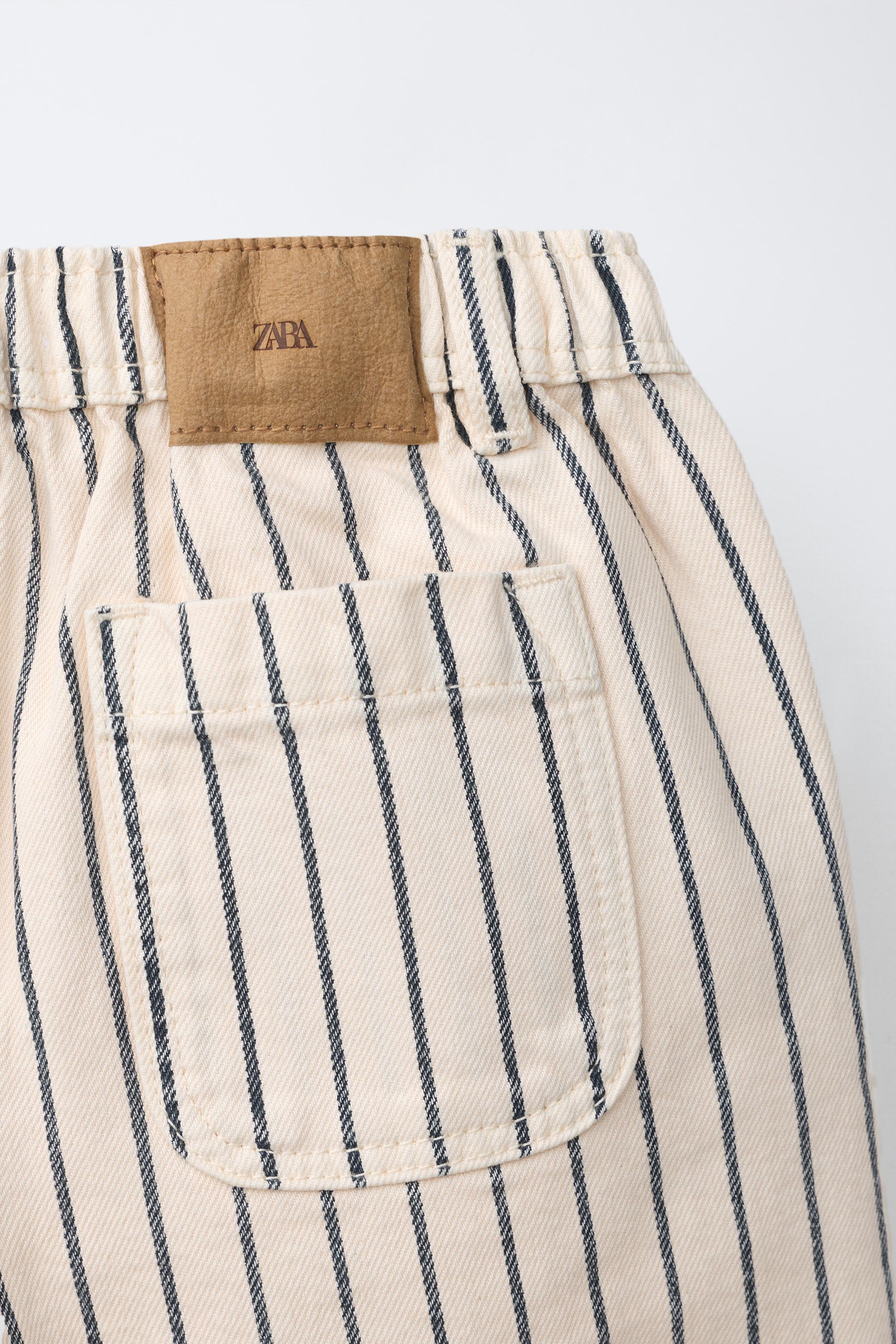 STRIPED BAGGY JEANS